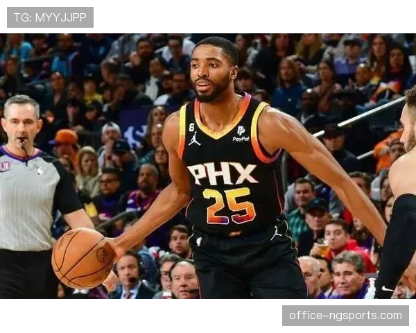 布里奇斯16投10中25分4篮板三分8中4打停太阳